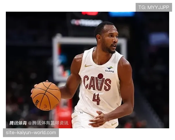 埃文·莫布里内线高效盖帽提升骑士防守强度明显